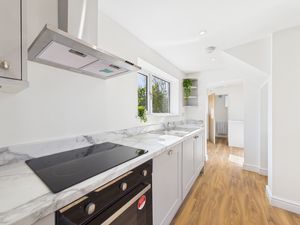 Kitchen- click for photo gallery
